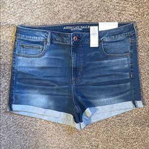 American Eagle Hi-Rise Shortie Size 20